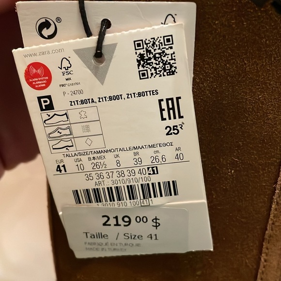 Suede Laced Boots - Picture 9 of 10